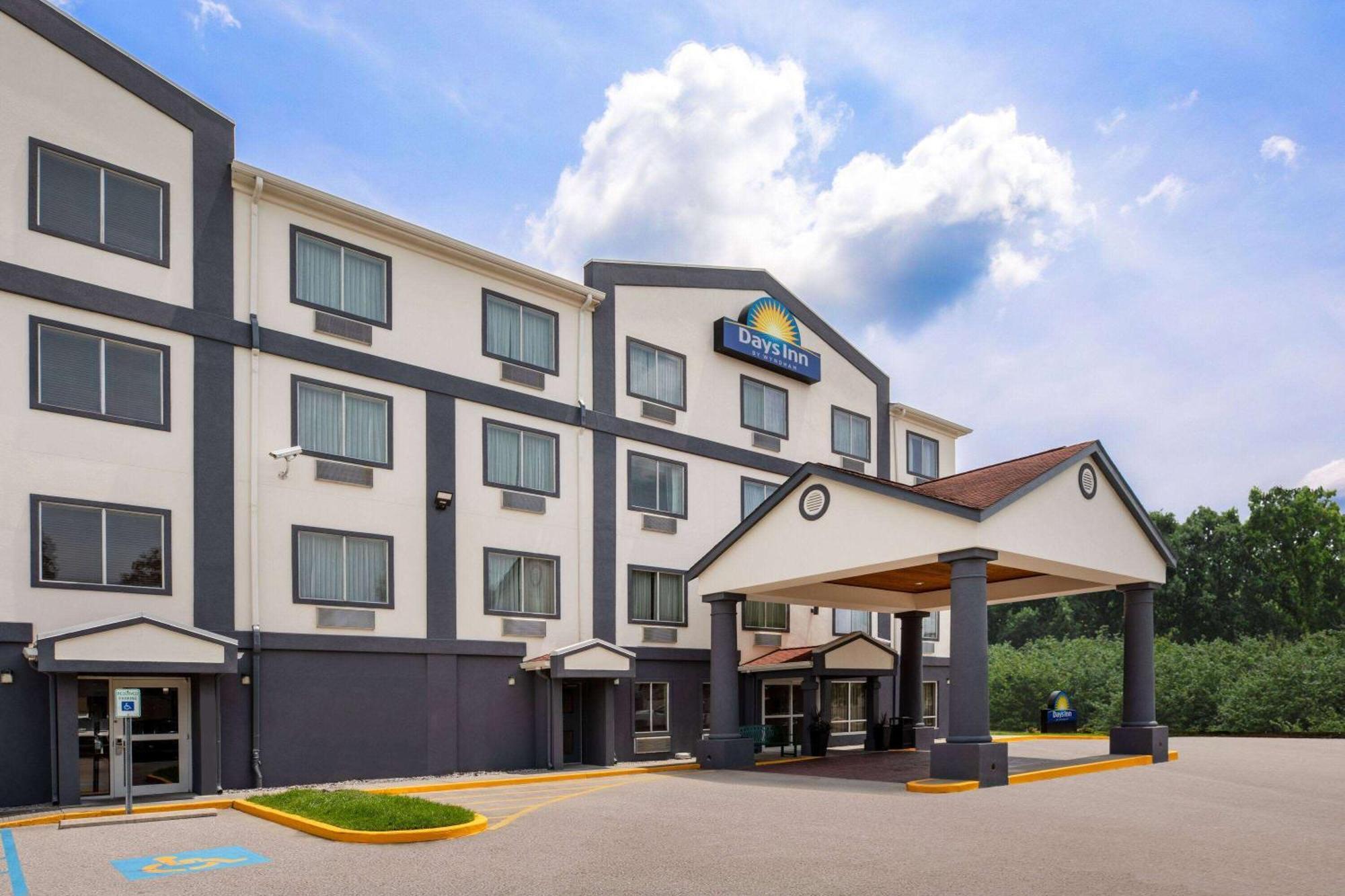 Days Inn By Wyndham Baton Rouge I-10 Prairieville Экстерьер фото