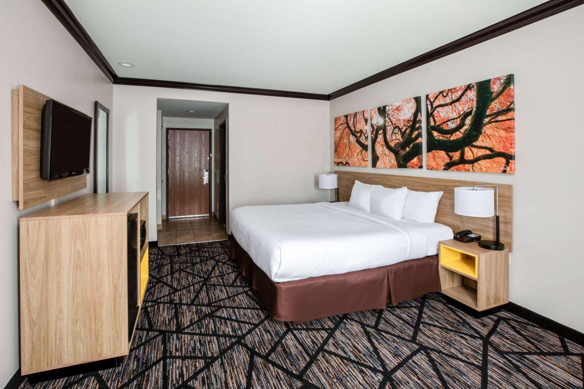 Days Inn By Wyndham Baton Rouge I-10 Prairieville Экстерьер фото